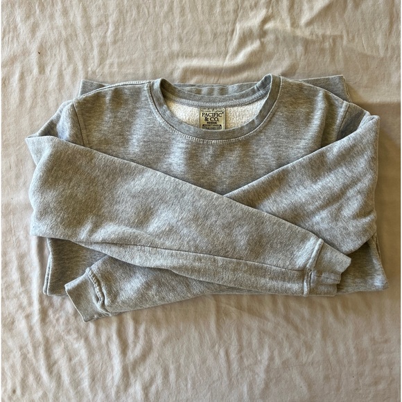 grey sweatshirt - Picture 4 of 4